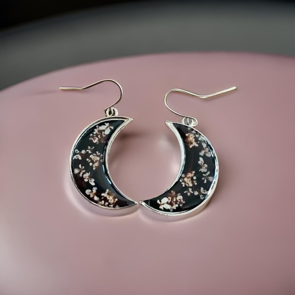 Floral Stellar Crescent Moon Earrings - Picture 3 of 4